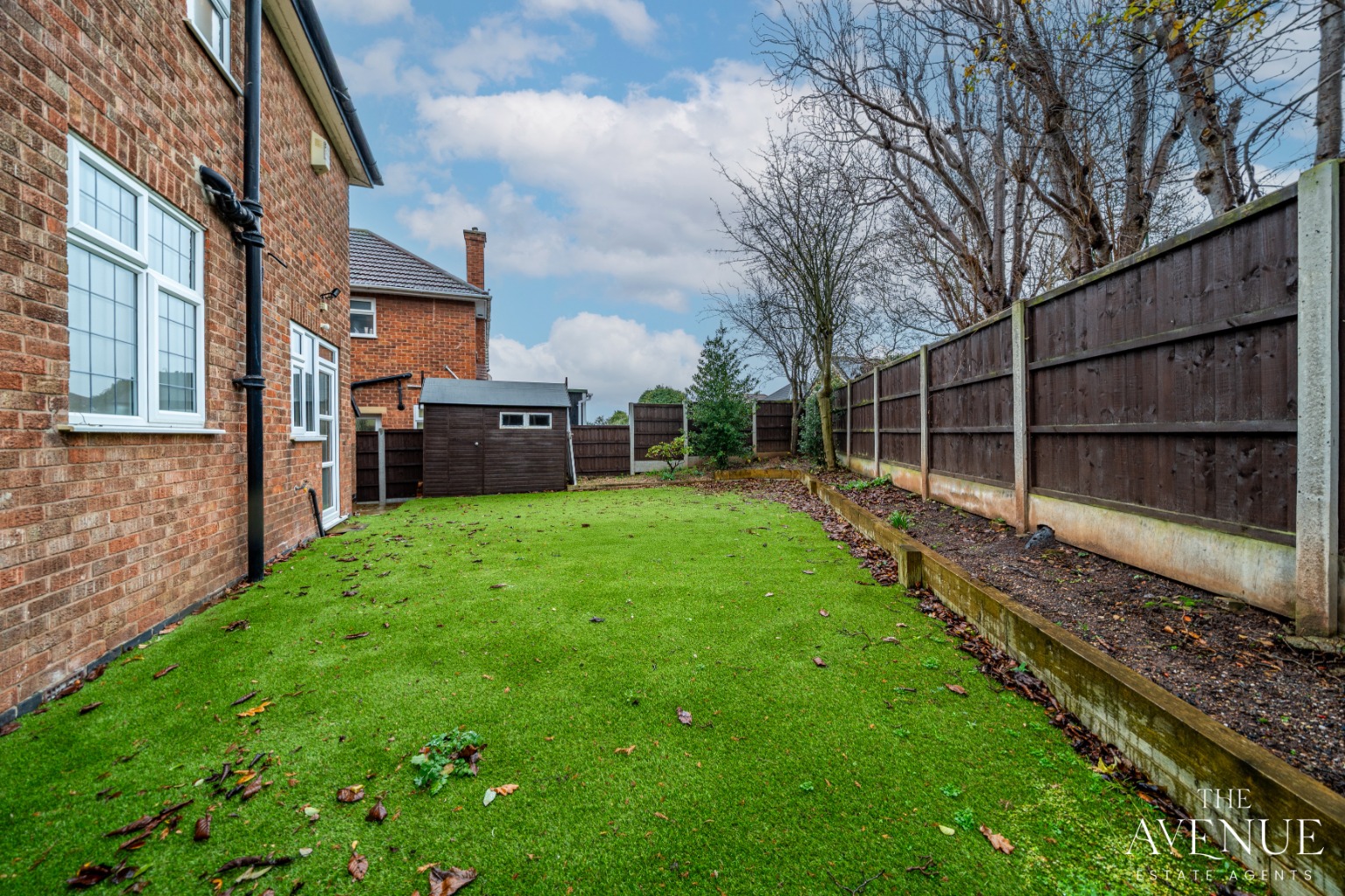 3 bed detached house for sale in 90 Greythorn Drive, West Bridgford,Excellent school catchment, plus planning permission! No chain!! 38
