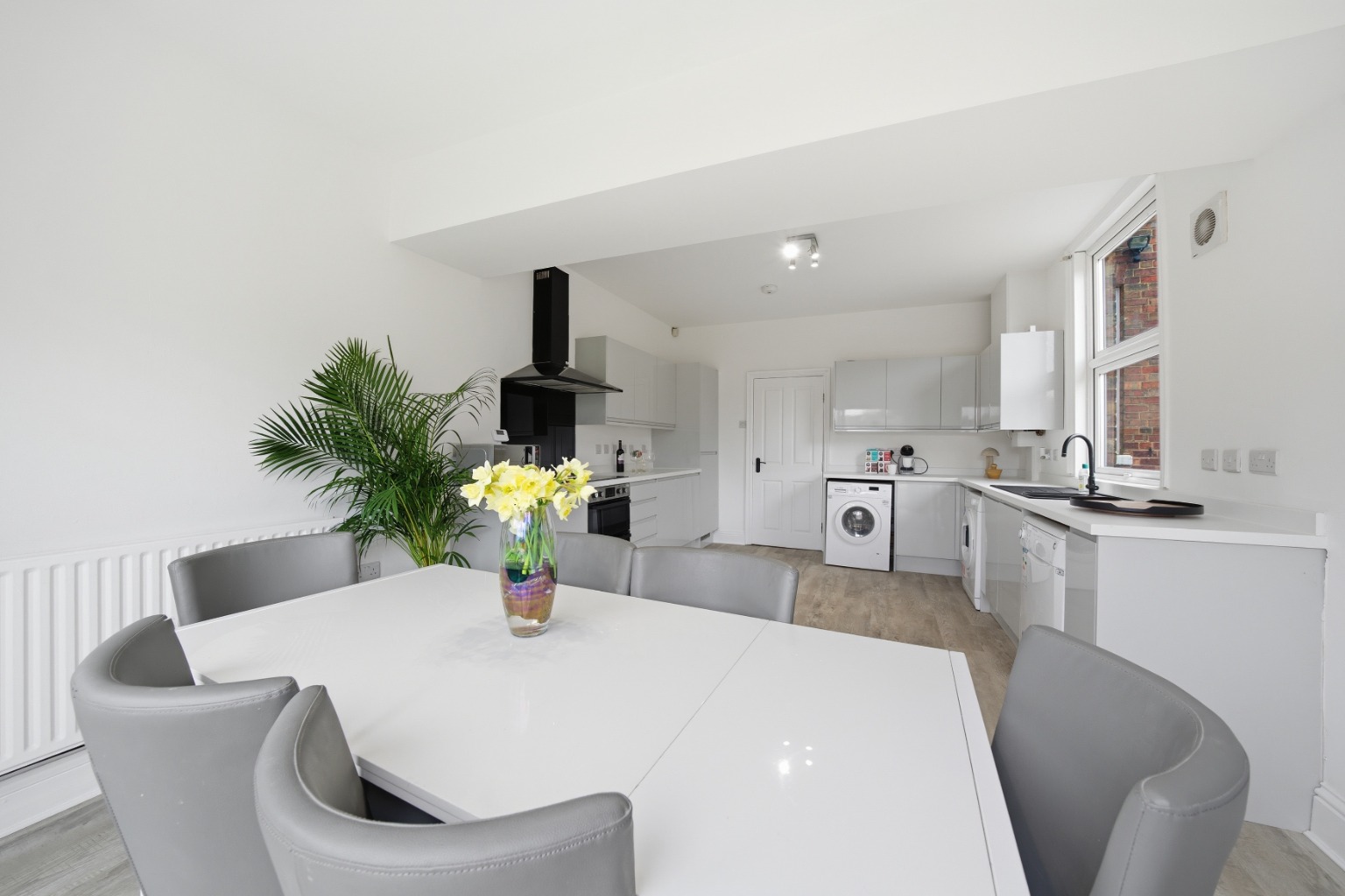 5 bed semi-detached house for sale in West Bridgford, Nottingham, Nottinghamshire, NG2 2