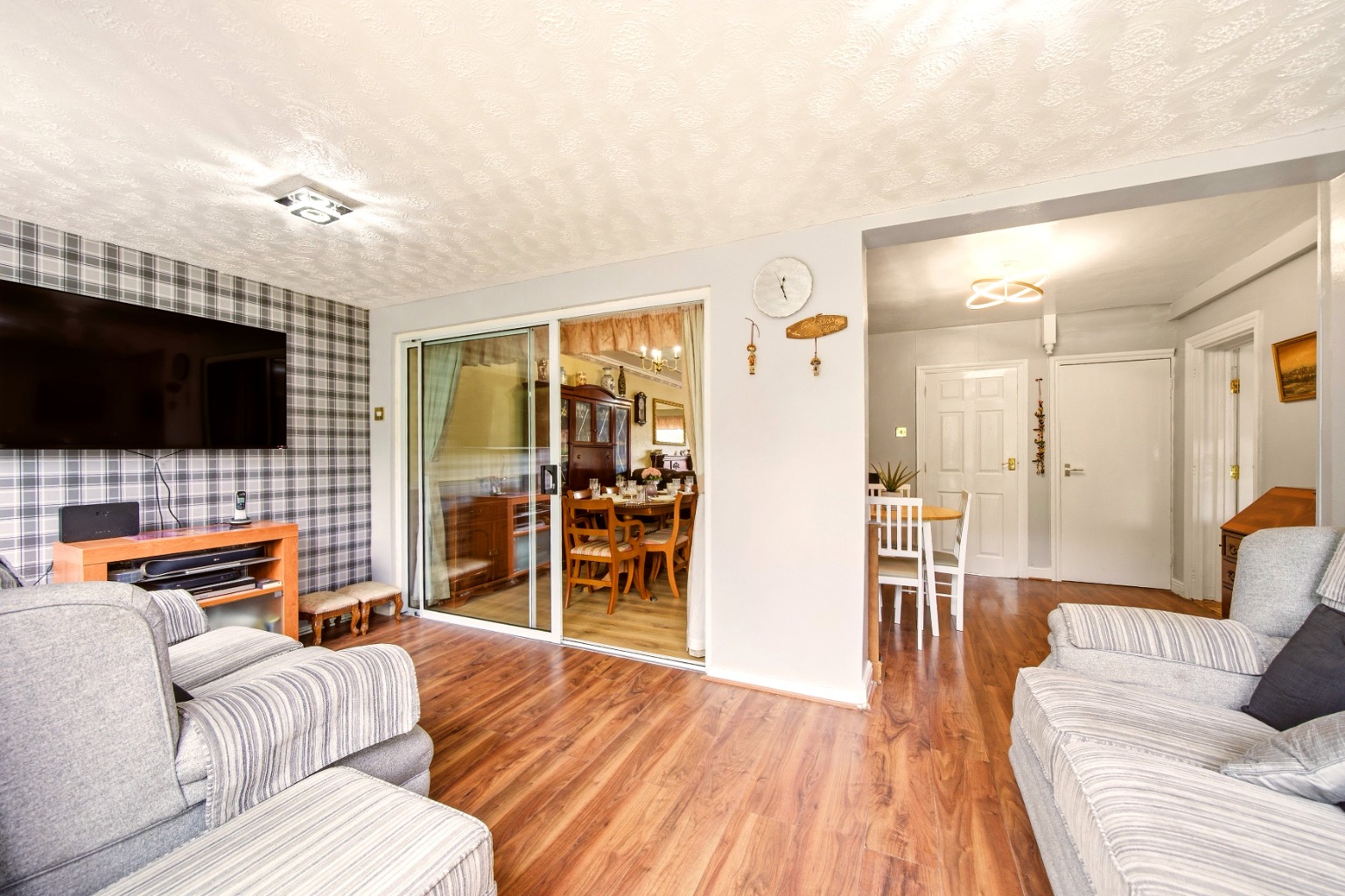 5 bed detached house for sale in 48 Boxley Drive, West Bridgford, Nottingham, Nottinghamshire, NG2 7GL  - Property Image 4