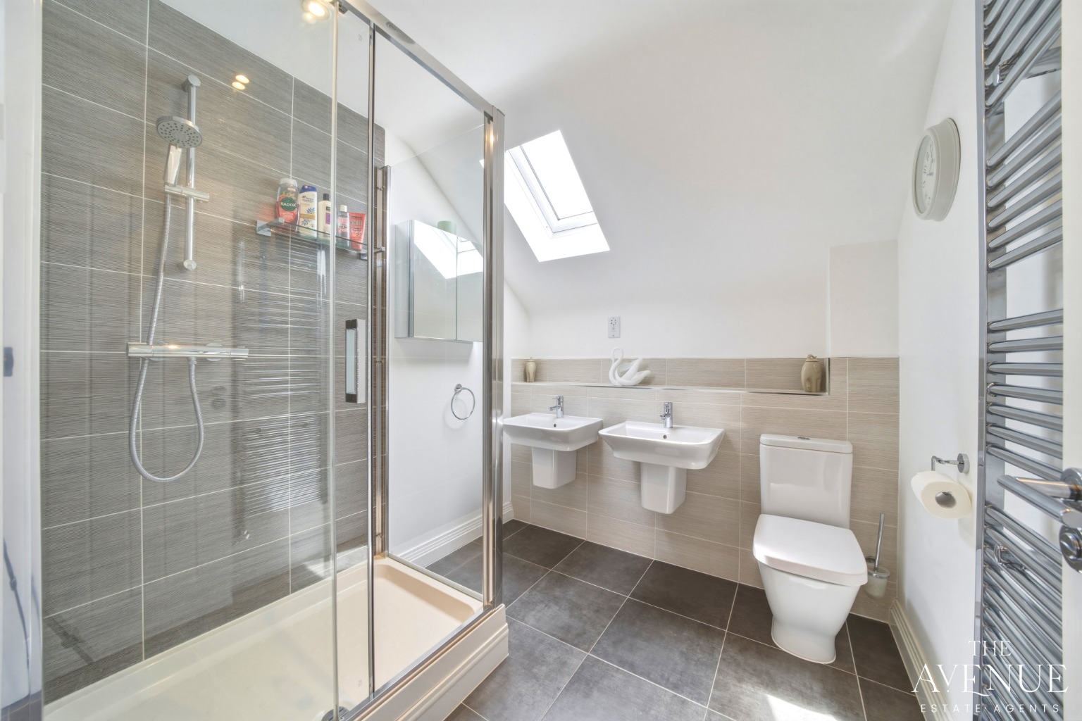 5 bed detached house for sale in 8A Mill Field Close, Burton Joyce, Nottingham, Nottinghamshire, NG14 5AA  - Property Image 25