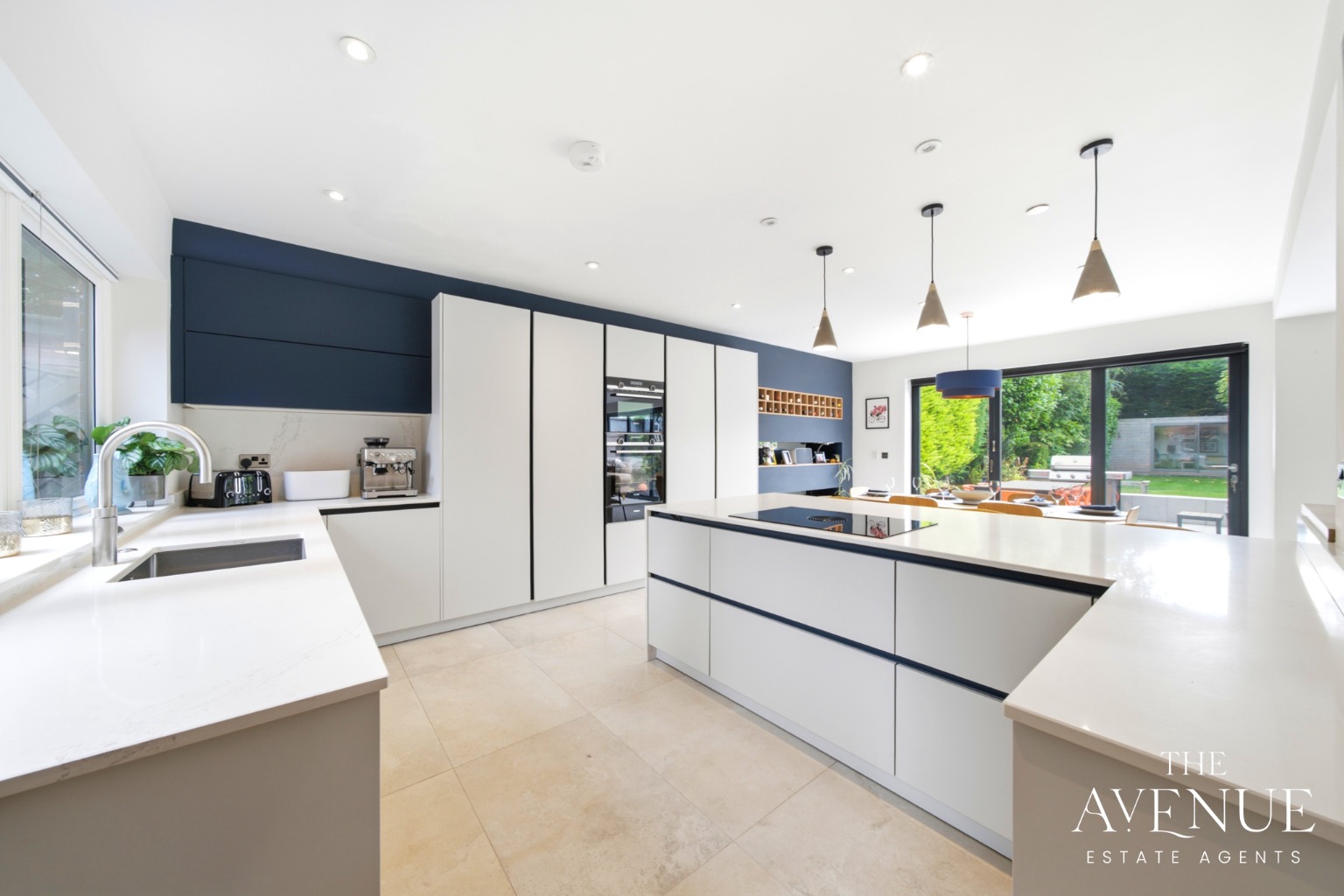 5 bed detached house for sale in 40 Easthorpe Street, Ruddington, Nottingham, NG11 6LB - Property Image 10