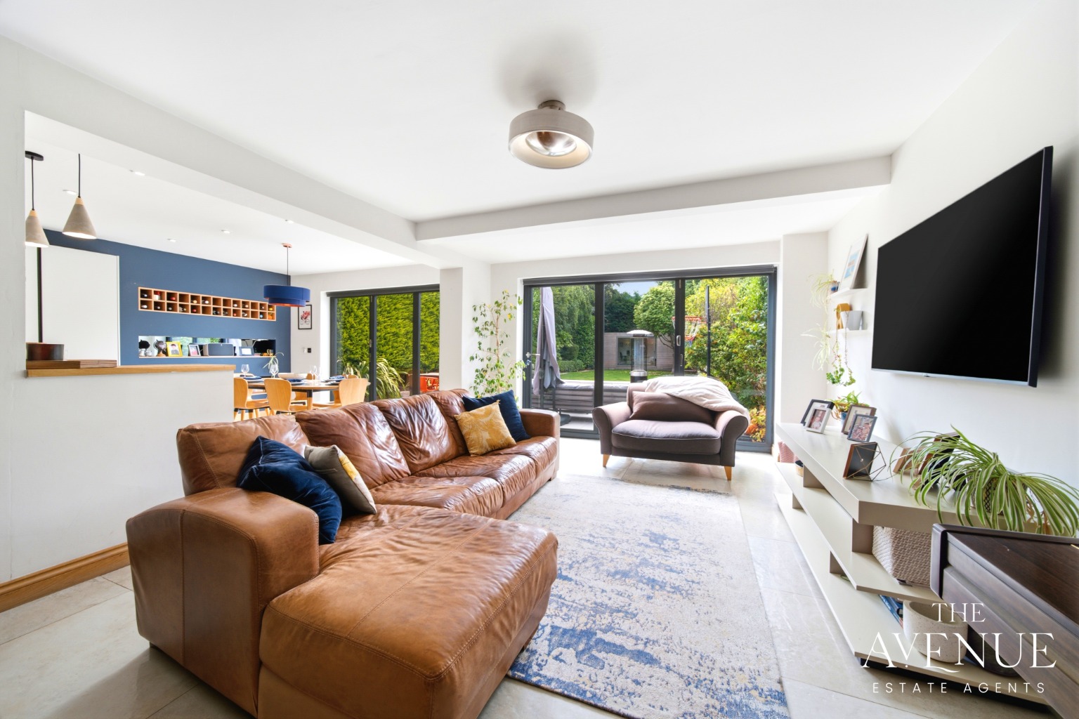 5 bed detached house for sale in 40 Easthorpe Street, Ruddington, Nottingham, NG11 6LB 3