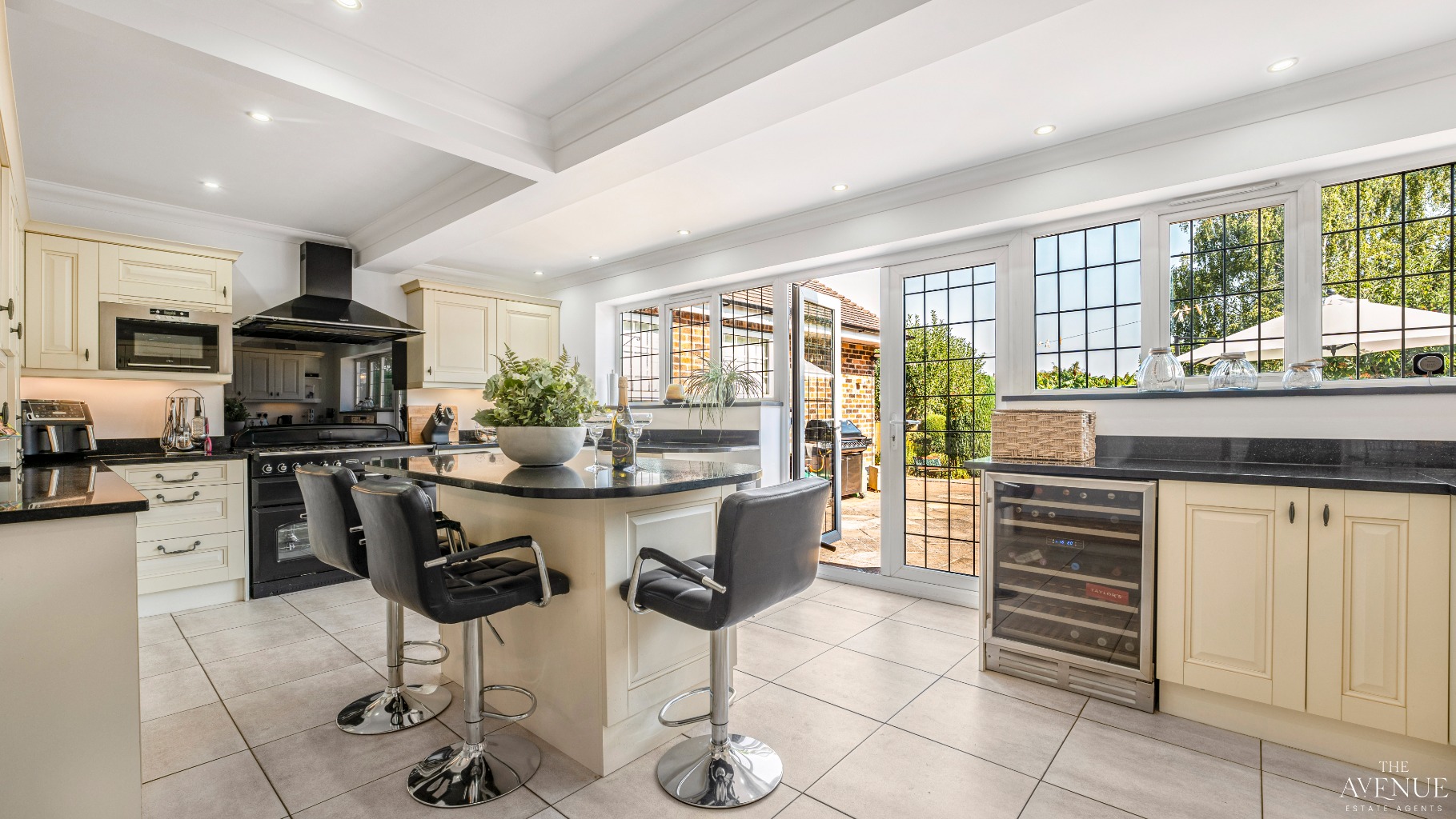 5 bed detached house for sale in 12 Egerton Road, Woodthorpe, Nottingham, Nottinghamshire, NG5 4FF - Property Image 18