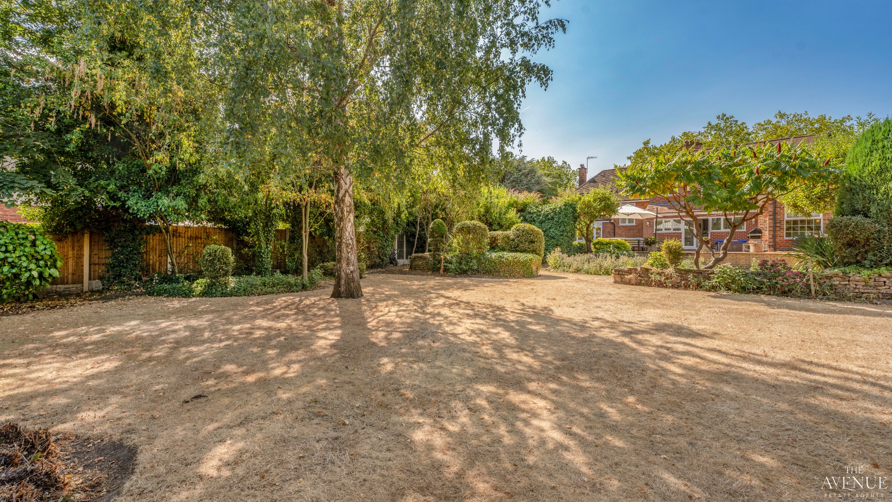 5 bed detached house for sale in 12 Egerton Road, Woodthorpe, Nottingham, Nottinghamshire, NG5 4FF 3