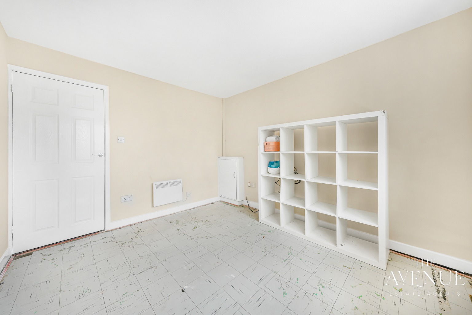 4 bed detached bungalow for sale in Sarcel, Stisted, Braintree, Essex, CM77  - Property Image 10