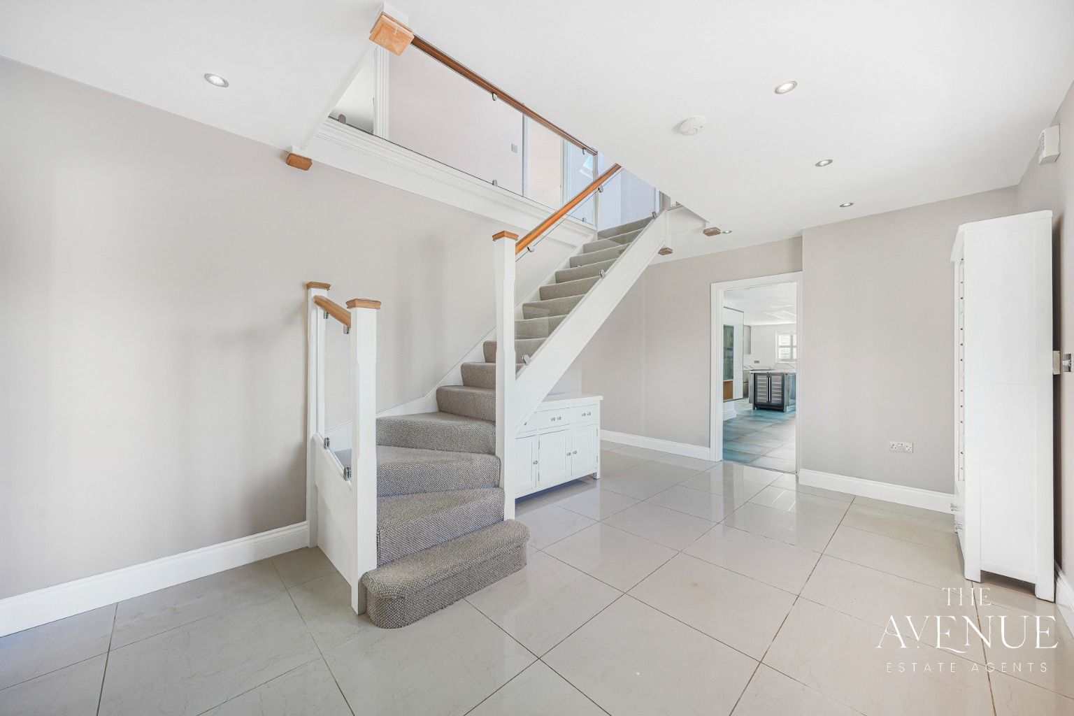 5 bed detached house for sale in Maldon Road, Witham, Essex, CM8  - Property Image 3