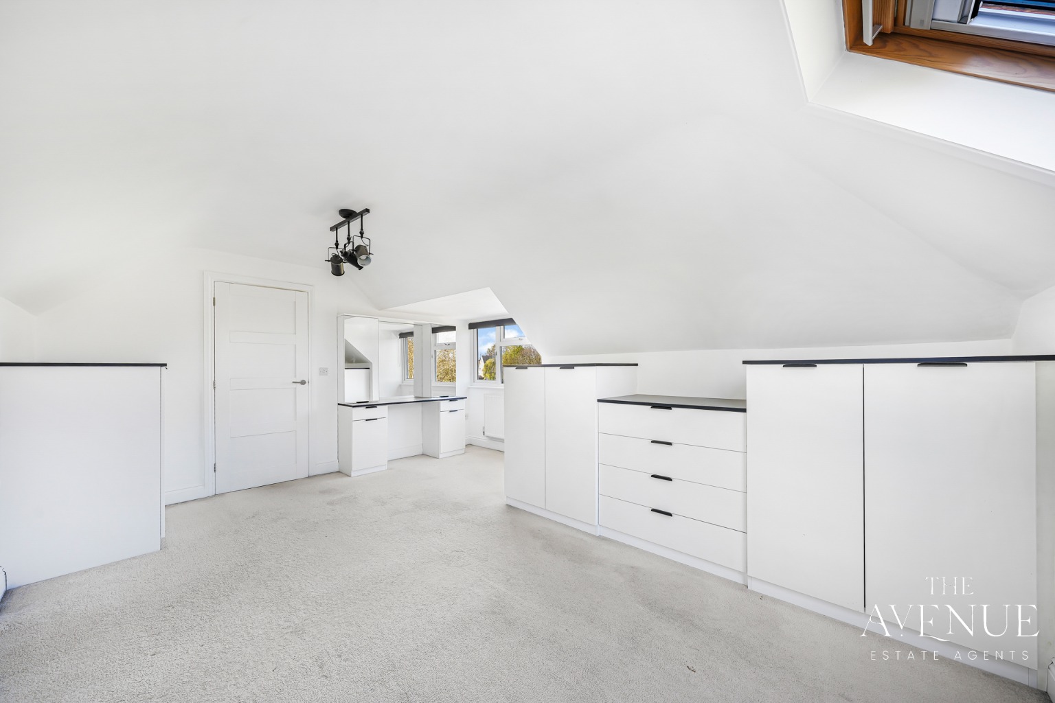 5 bed detached house for sale in Maldon Road, Witham, Essex, CM8  - Property Image 16