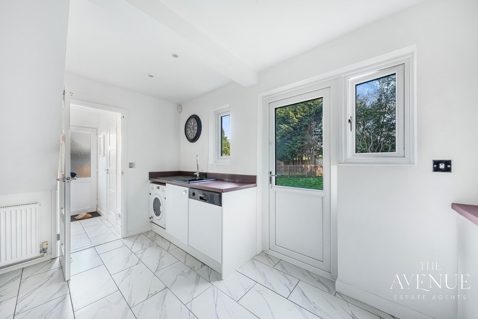 5 bed detached house for sale in Maldon Road, Witham, Essex, CM8 27