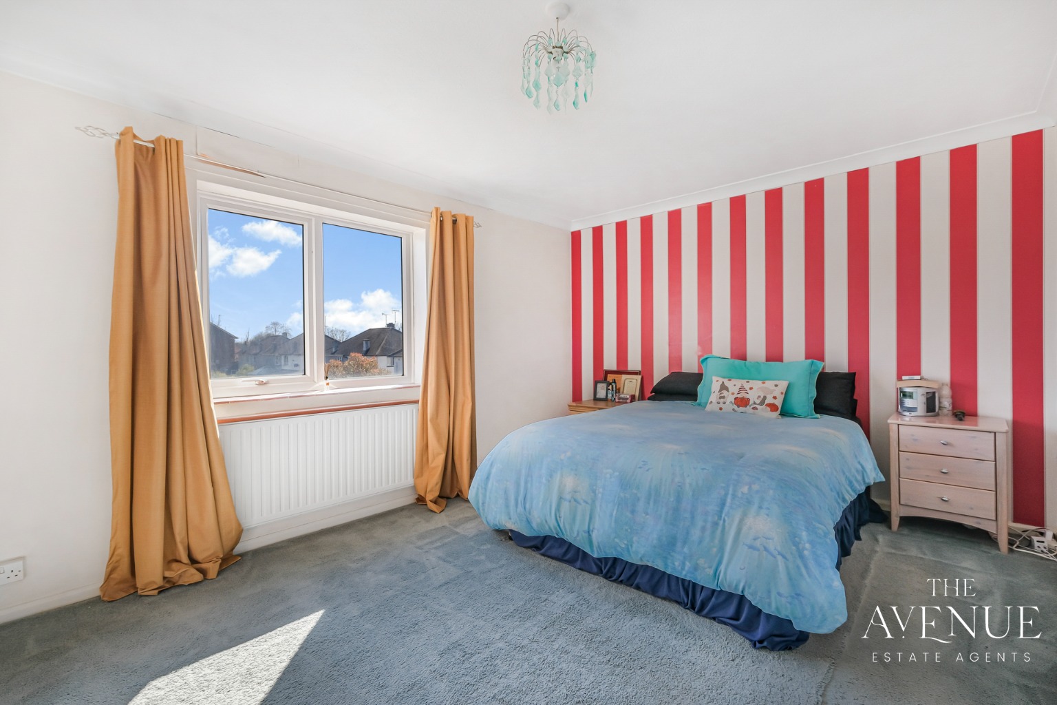 2 bed terraced house for sale in Derwent Way, Chelmsford, Essex, CM1 8