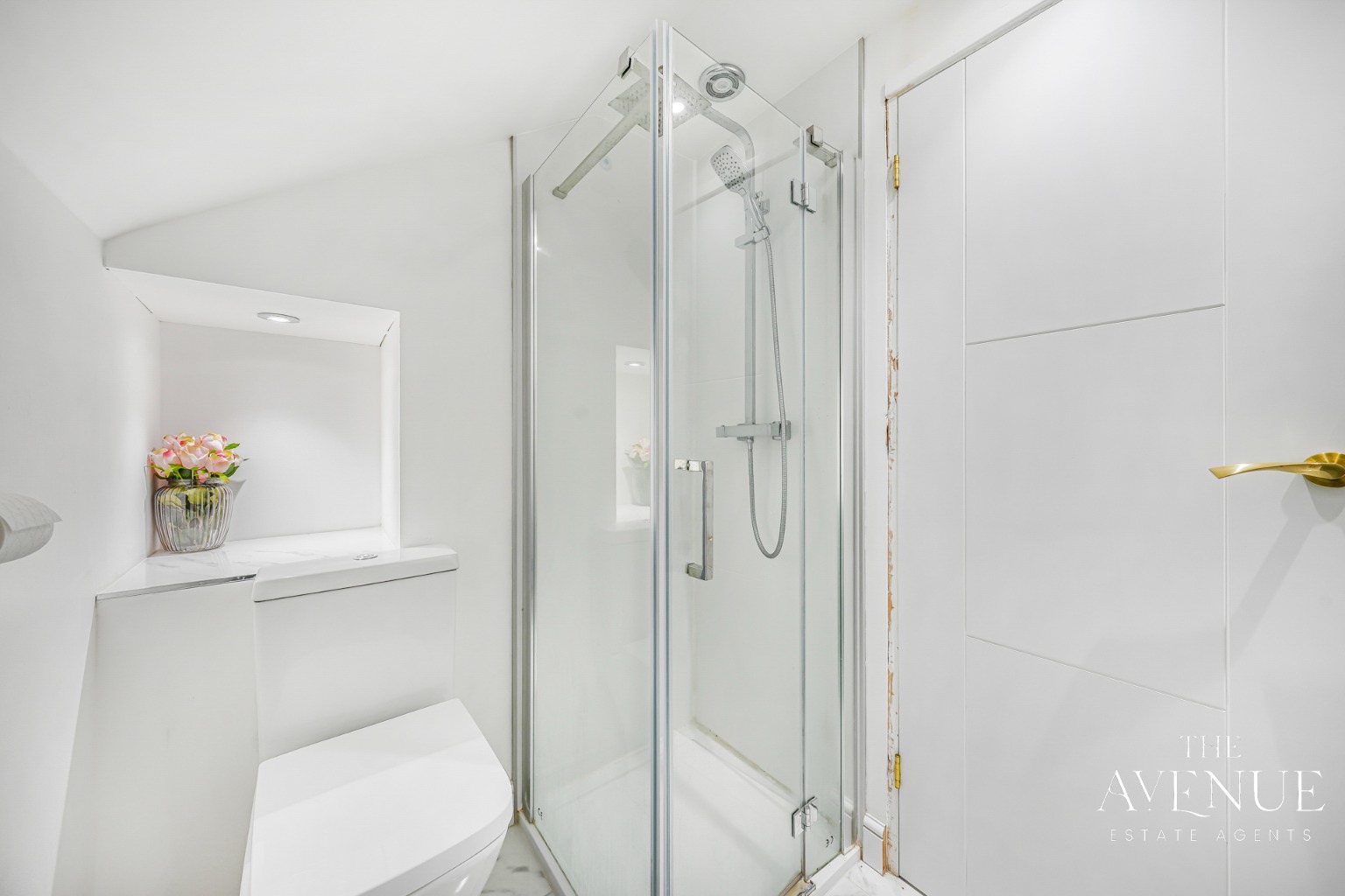 5 bed detached house for sale in Church Lane, Doddinghurst, Brentwood, Essex, CM15 32
