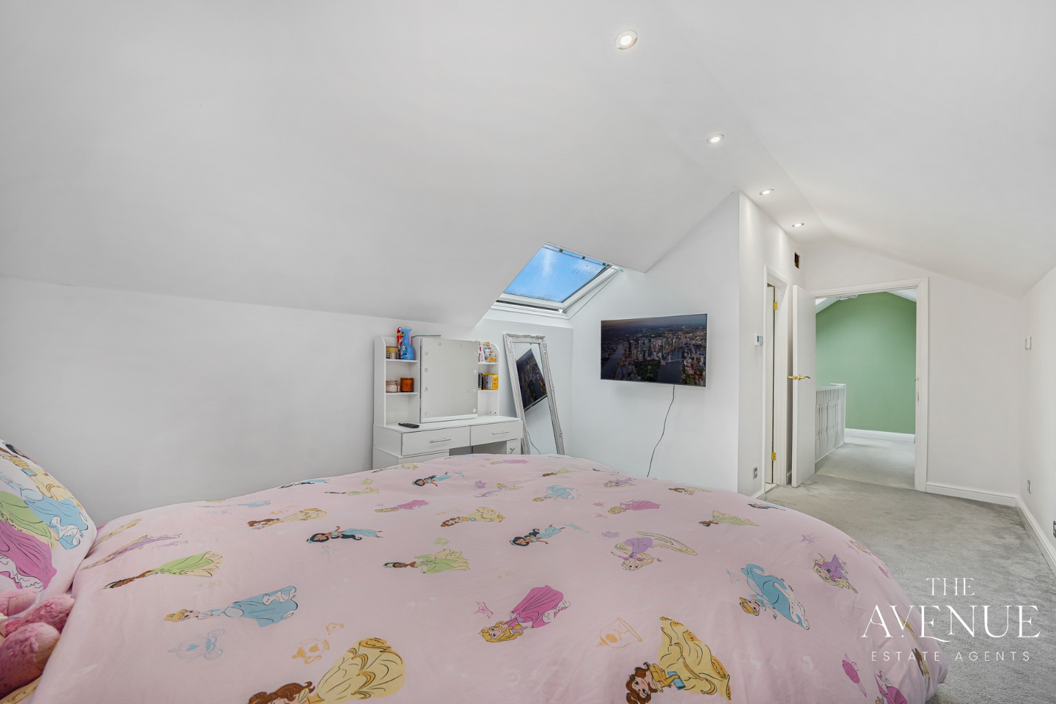 5 bed detached house for sale in Church Lane, Doddinghurst, Brentwood, Essex, CM15 31