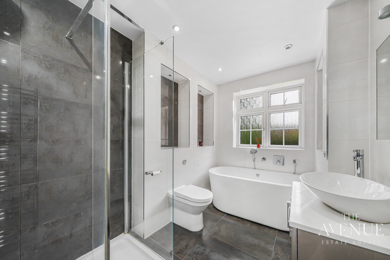 5 bed detached house for sale in Church Lane, Doddinghurst, Brentwood, Essex, CM15 26