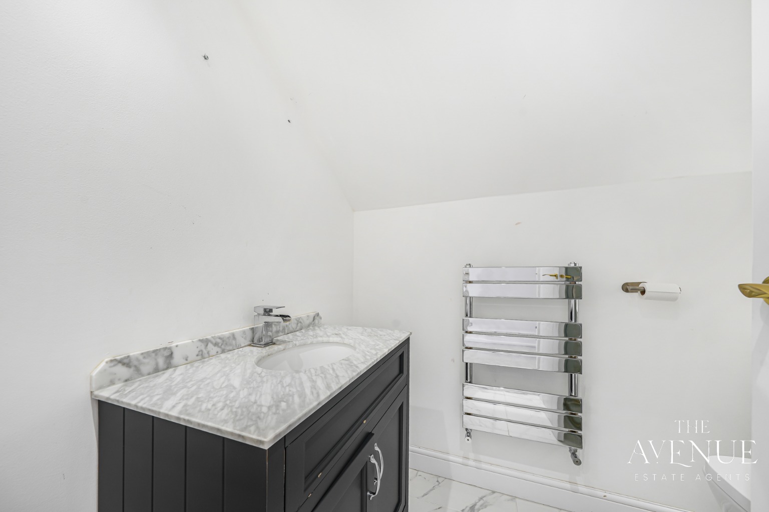 5 bed detached house for sale in Church Lane, Doddinghurst, Brentwood, Essex, CM15 34