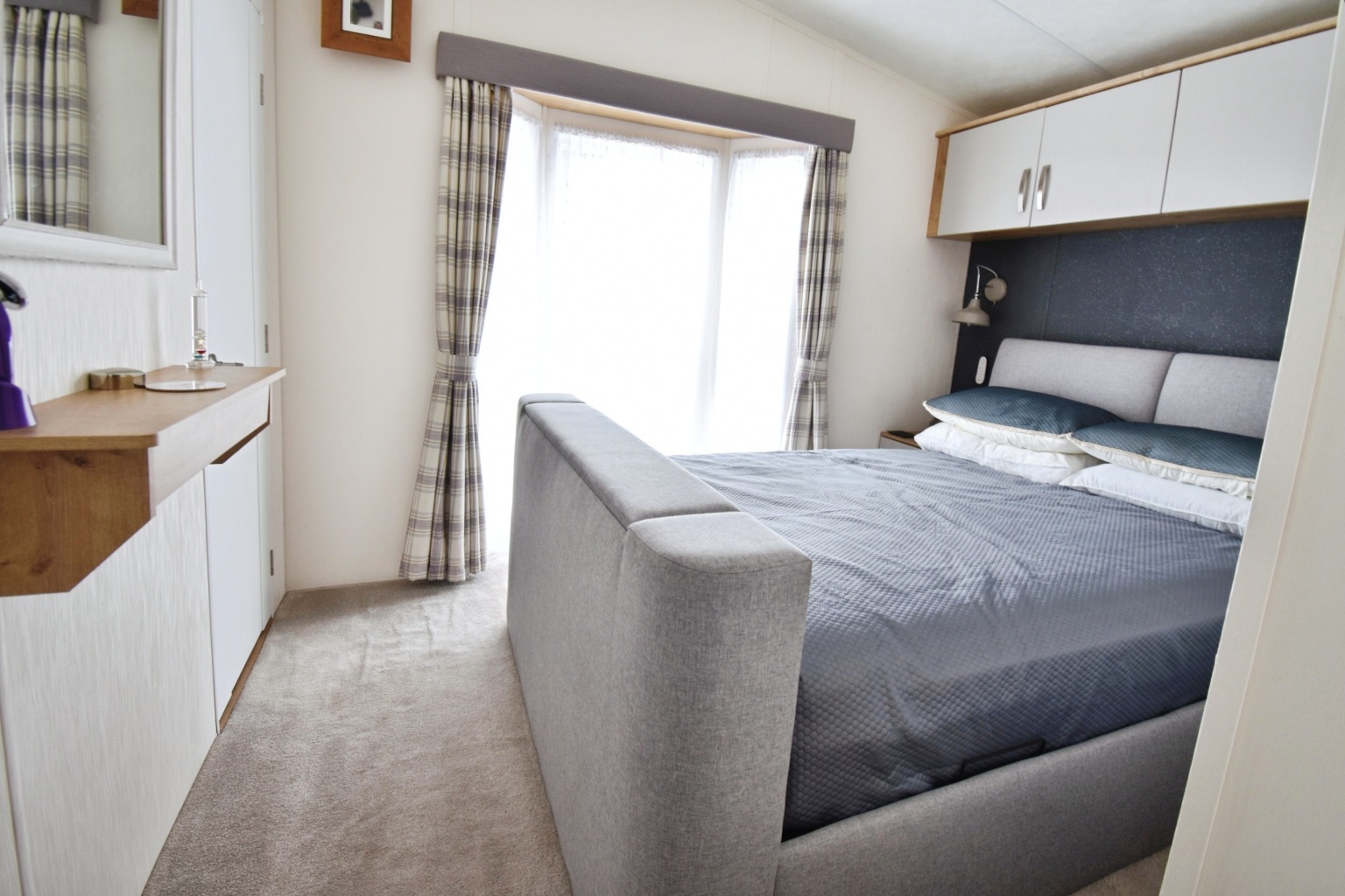 2 bed caravan for sale in Burnham-On-Crouch, Essex, CM0  - Property Image 7