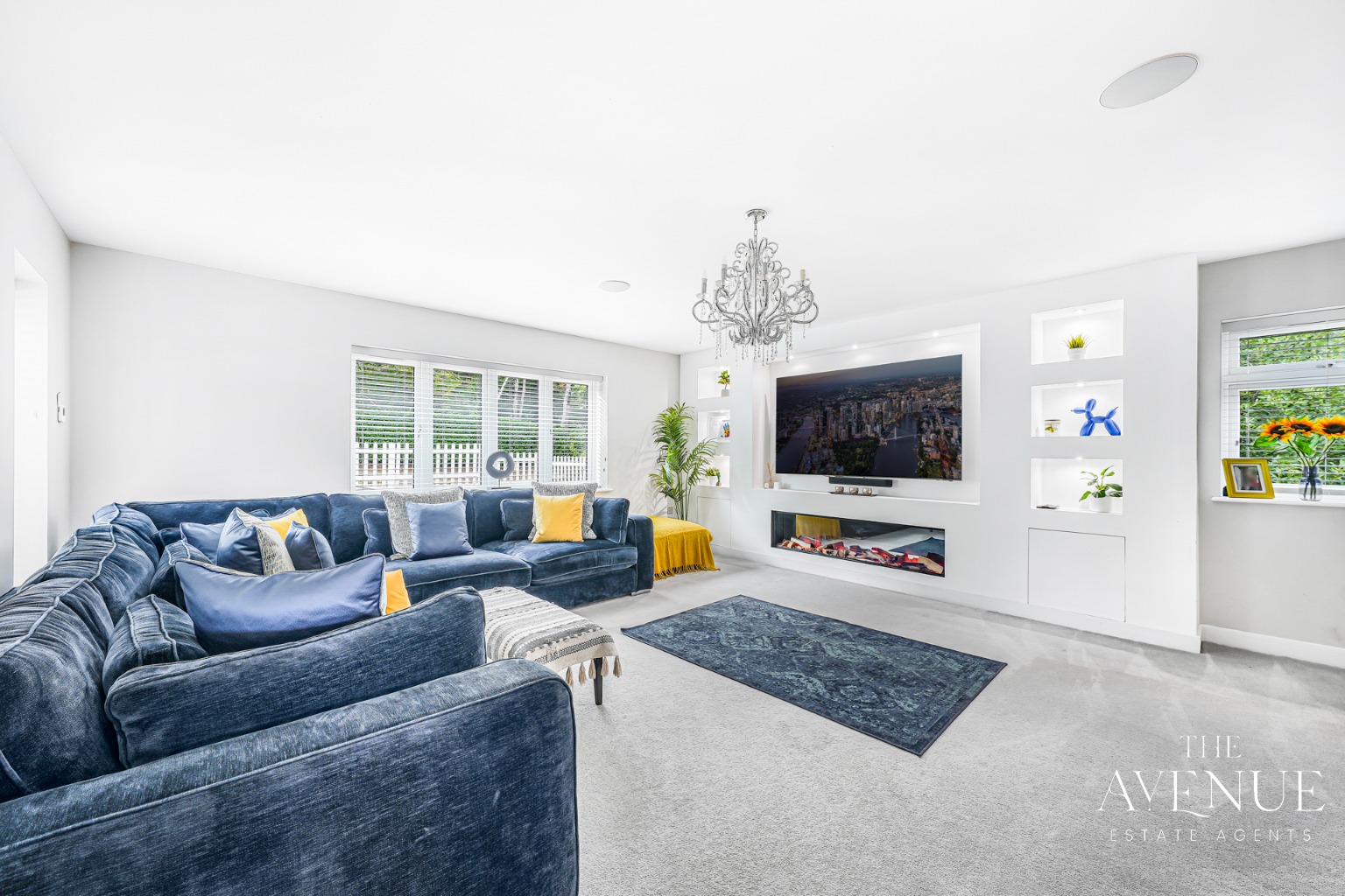 5 bed detached house for sale in Great Totham, Maldon, Essex, CM9  - Property Image 3