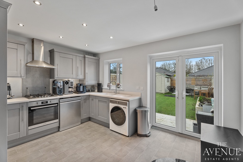 2 bed semi-detached house for sale in Water Meadow Way, Wheaton Aston, Stafford, Staffordshire, ST19 9FJ  - Property Image 16