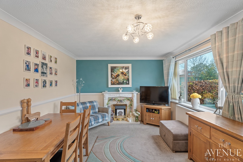 3 bed link detached house for sale in Launceston Close, Winsford, Cheshire, CW7 1LY 2