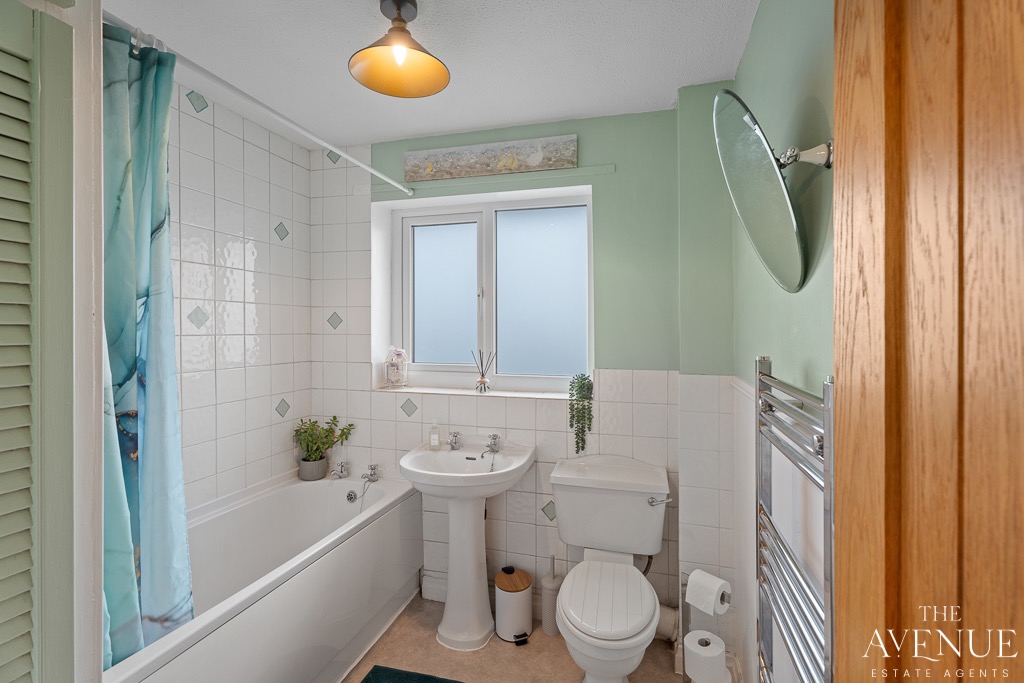 3 bed link detached house for sale in Launceston Close, Winsford, Cheshire, CW7 1LY 3