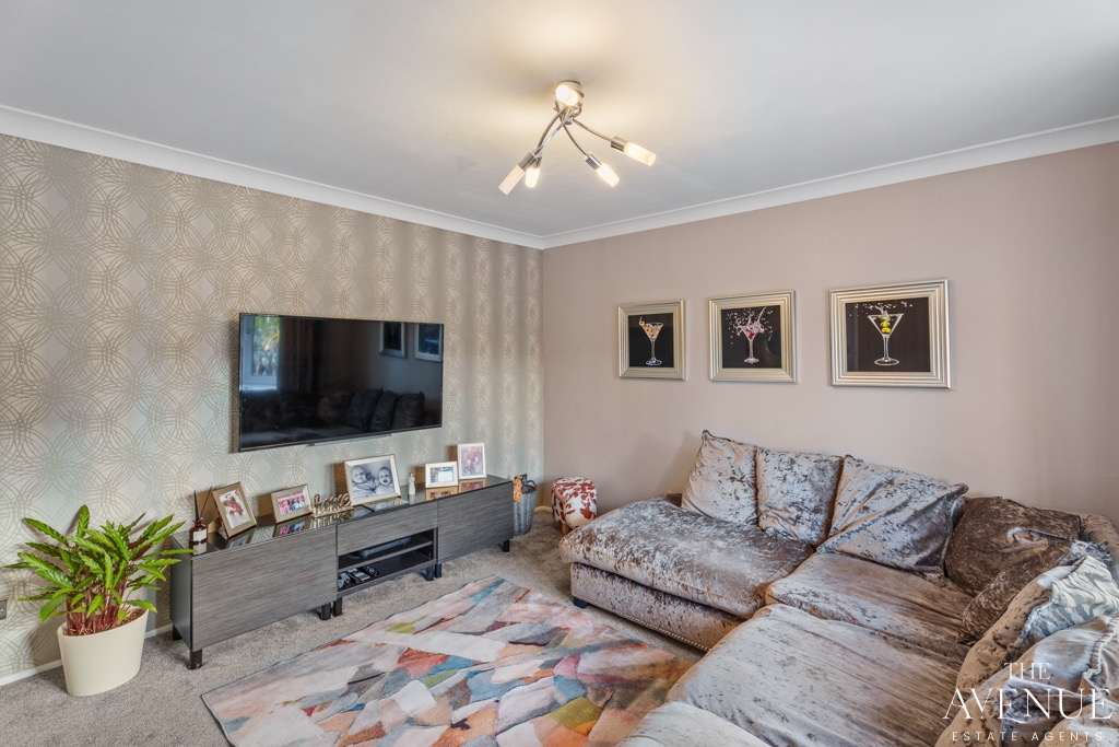 4 bed detached house for sale in 10, Denton Close, Westbury Park, Newcastle, ST5 4JP 1