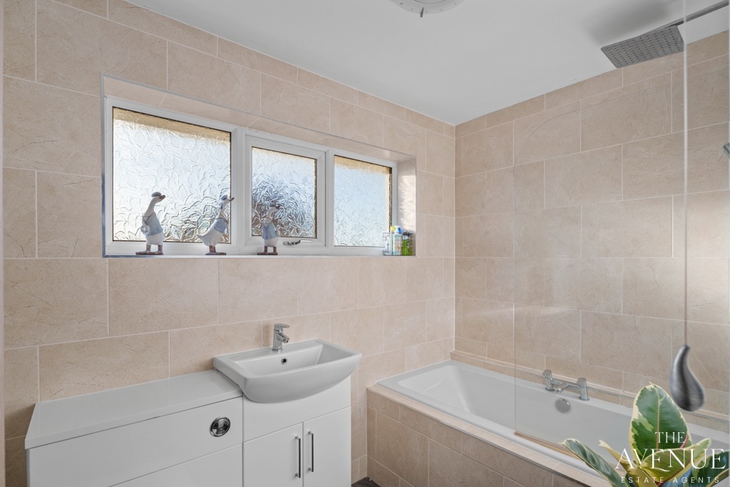 4 bed detached house for sale in 10, Denton Close, Westbury Park, Newcastle, ST5 4JP 38