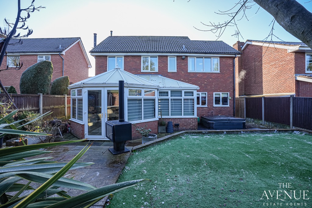 4 bed detached house for sale in 10, Denton Close, Westbury Park, Newcastle, ST5 4JP 4