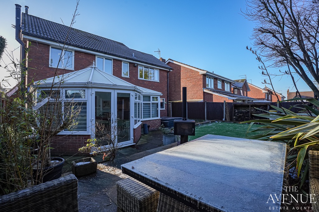 4 bed detached house for sale in 10, Denton Close, Westbury Park, Newcastle, ST5 4JP 39