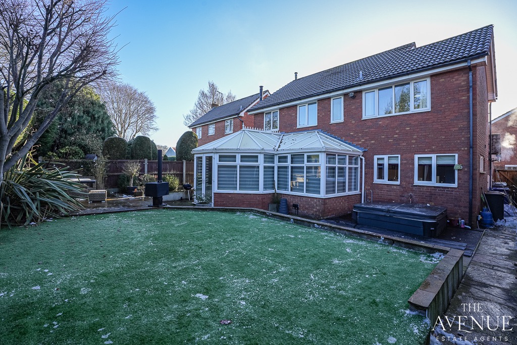 4 bed detached house for sale in 10, Denton Close, Westbury Park, Newcastle, ST5 4JP  - Property Image 42
