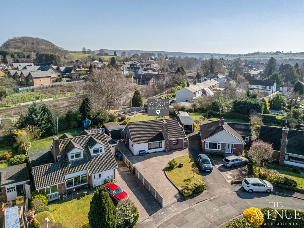 3 bed detached bungalow for sale in Hillview Crescent, Baldwins Gate, Newcastle, Staffordshire, ST5 45