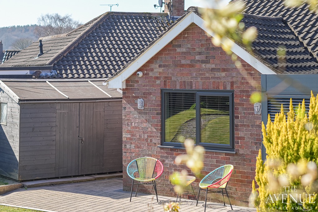 3 bed detached bungalow for sale in Hillview Crescent, Baldwins Gate, Newcastle, Staffordshire, ST5 35