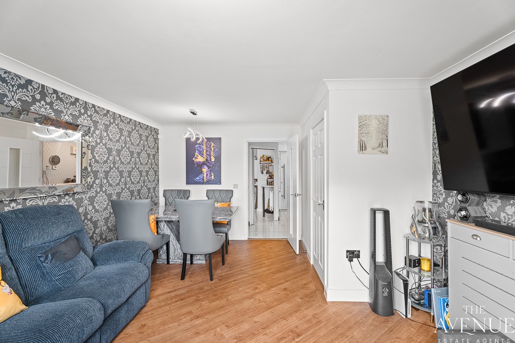 3 bed town house for sale in London Road, Oakhill, Stoke-on-Trent, ST4 11