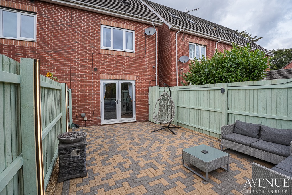 3 bed town house for sale in London Road, Oakhill, Stoke-on-Trent, ST4  - Property Image 34