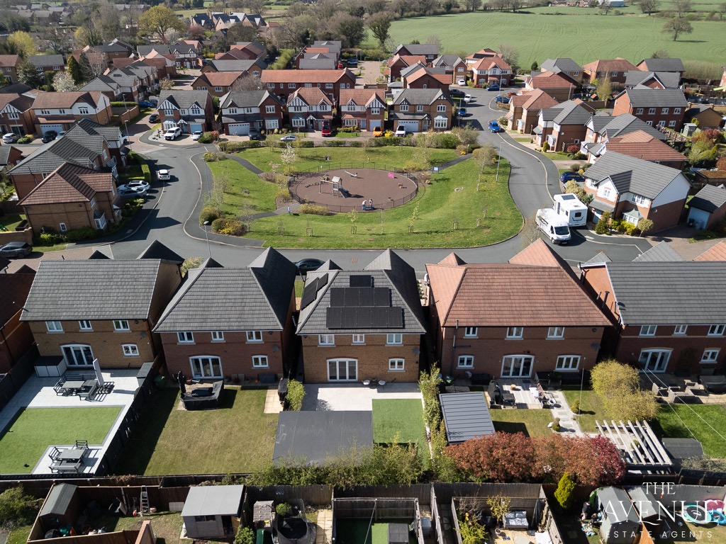 4 bed detached house for sale in Englesea Way, Alsager, Stoke-On-Trent, ST7 - Property Image 6