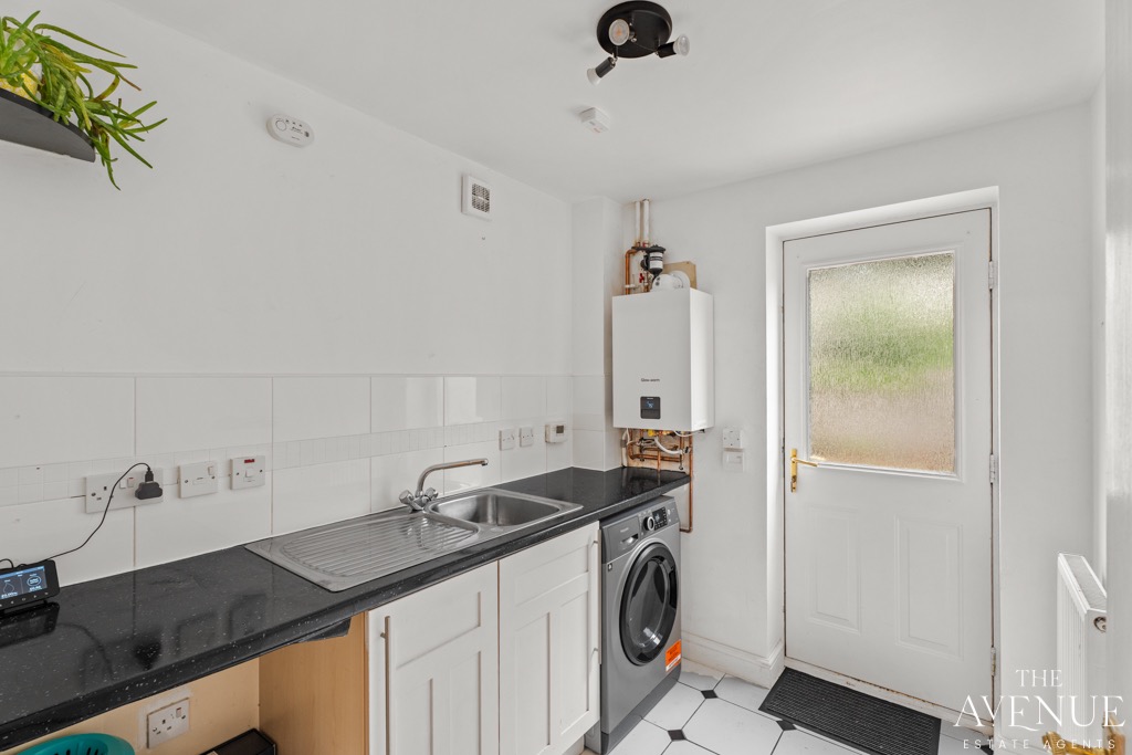 3 bed town house for sale in Moorhen Way, Packmoor, Stoke-On-Trent, Staffordshire, ST7 12