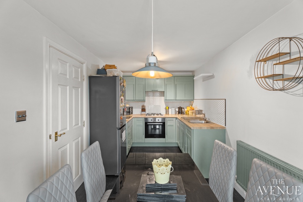 3 bed town house for sale in Moorhen Way, Packmoor, Stoke-On-Trent, Staffordshire, ST7 2