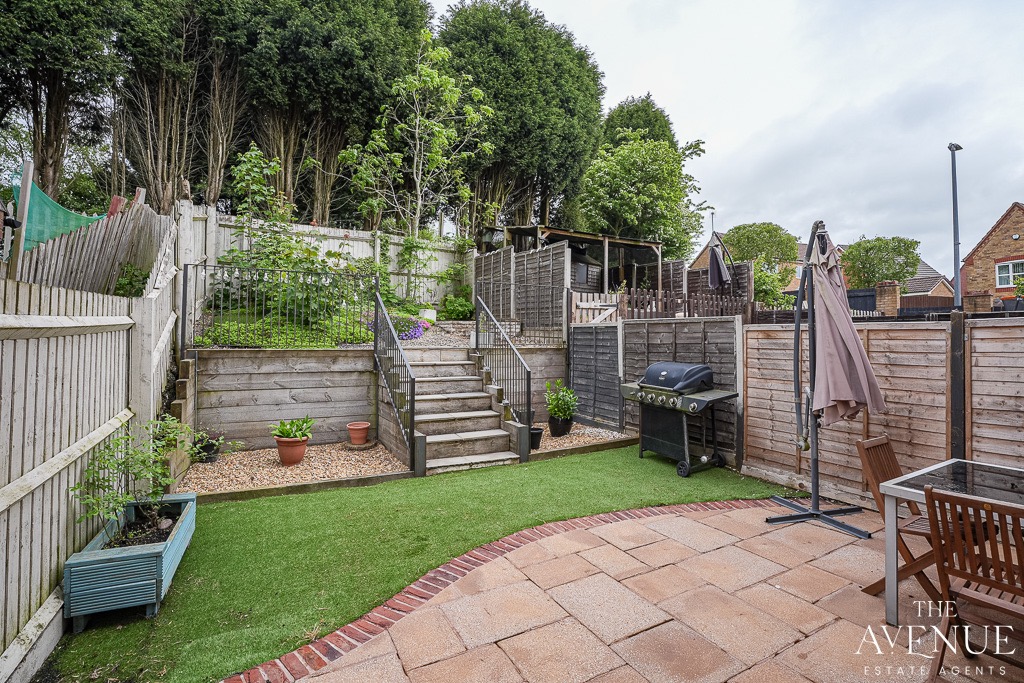 3 bed town house for sale in Moorhen Way, Packmoor, Stoke-On-Trent, Staffordshire, ST7 3