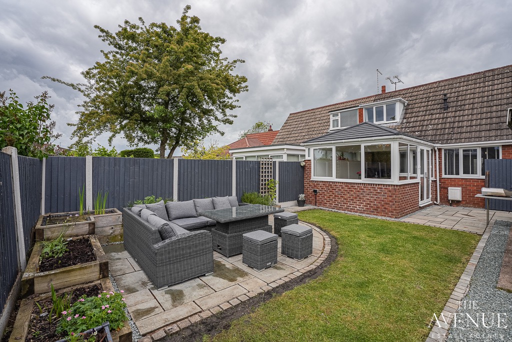 3 bed semi-detached bungalow for sale in Wistaston, Crewe, Cheshire, CW2 4