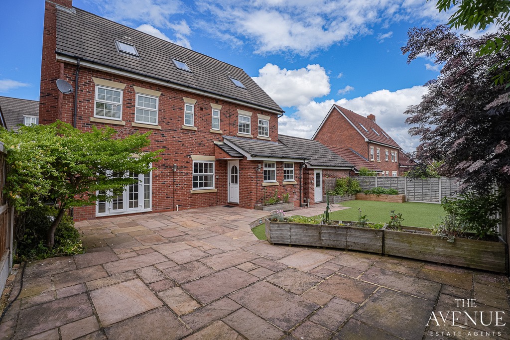 5 bed detached house for sale in Weston, Crewe, Cheshire, CW2 4