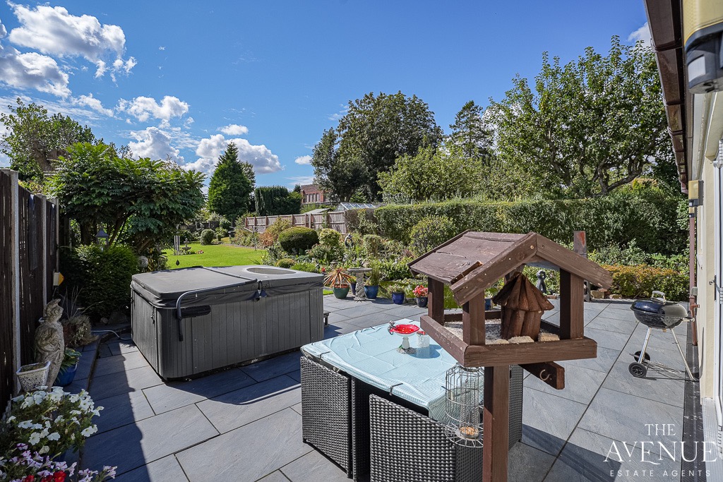 4 bed detached house for sale in Kingsway East, The Westlands, Newcastle Under Lyme, Staffordshire 37