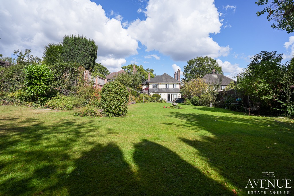 4 bed detached house for sale in Kingsway East, The Westlands, Newcastle Under Lyme, Staffordshire  - Property Image 5