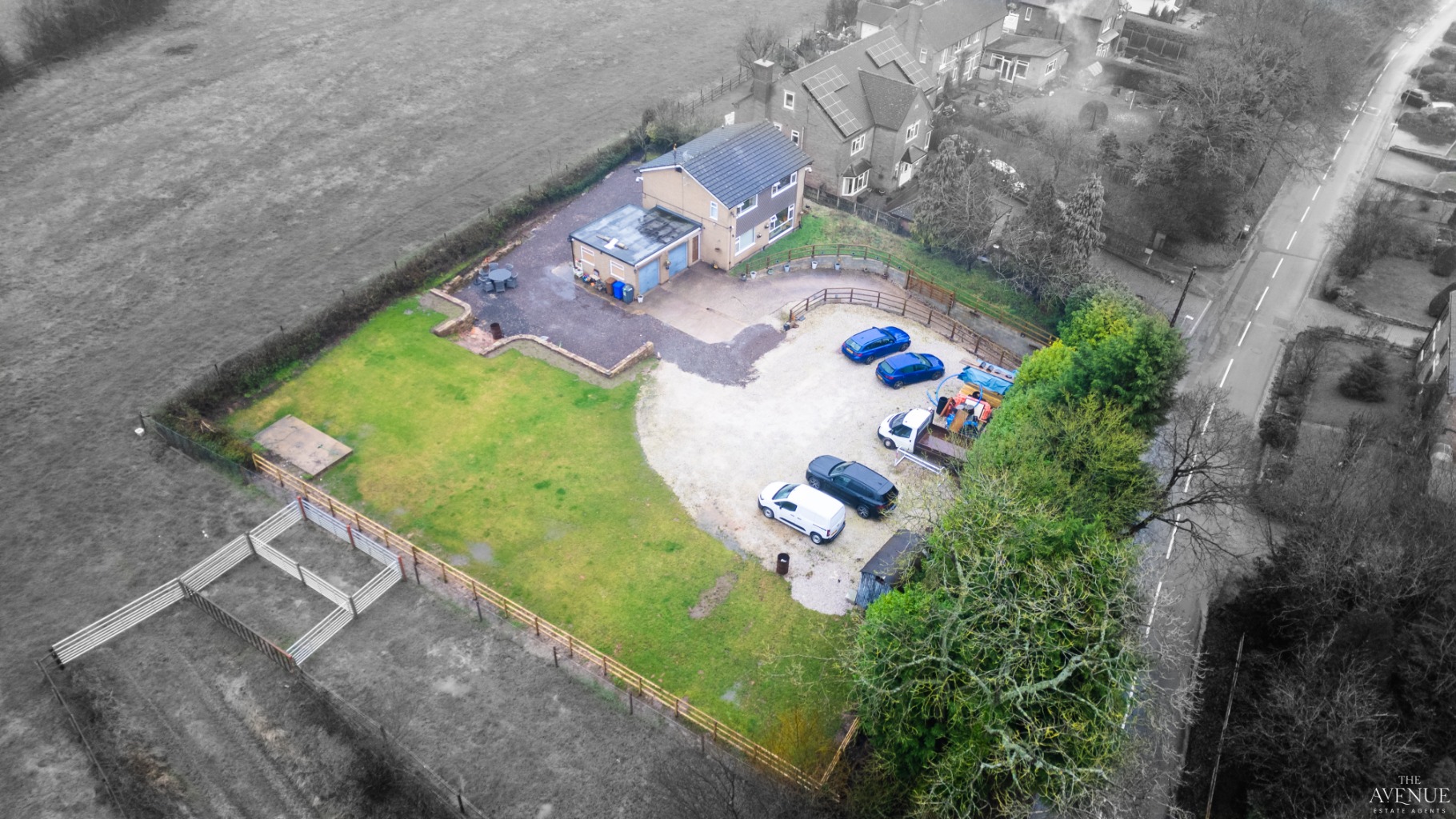 3 bed detached house for sale in St. Michaels Road, Stramshall, Uttoxeter, Staffordshire 1