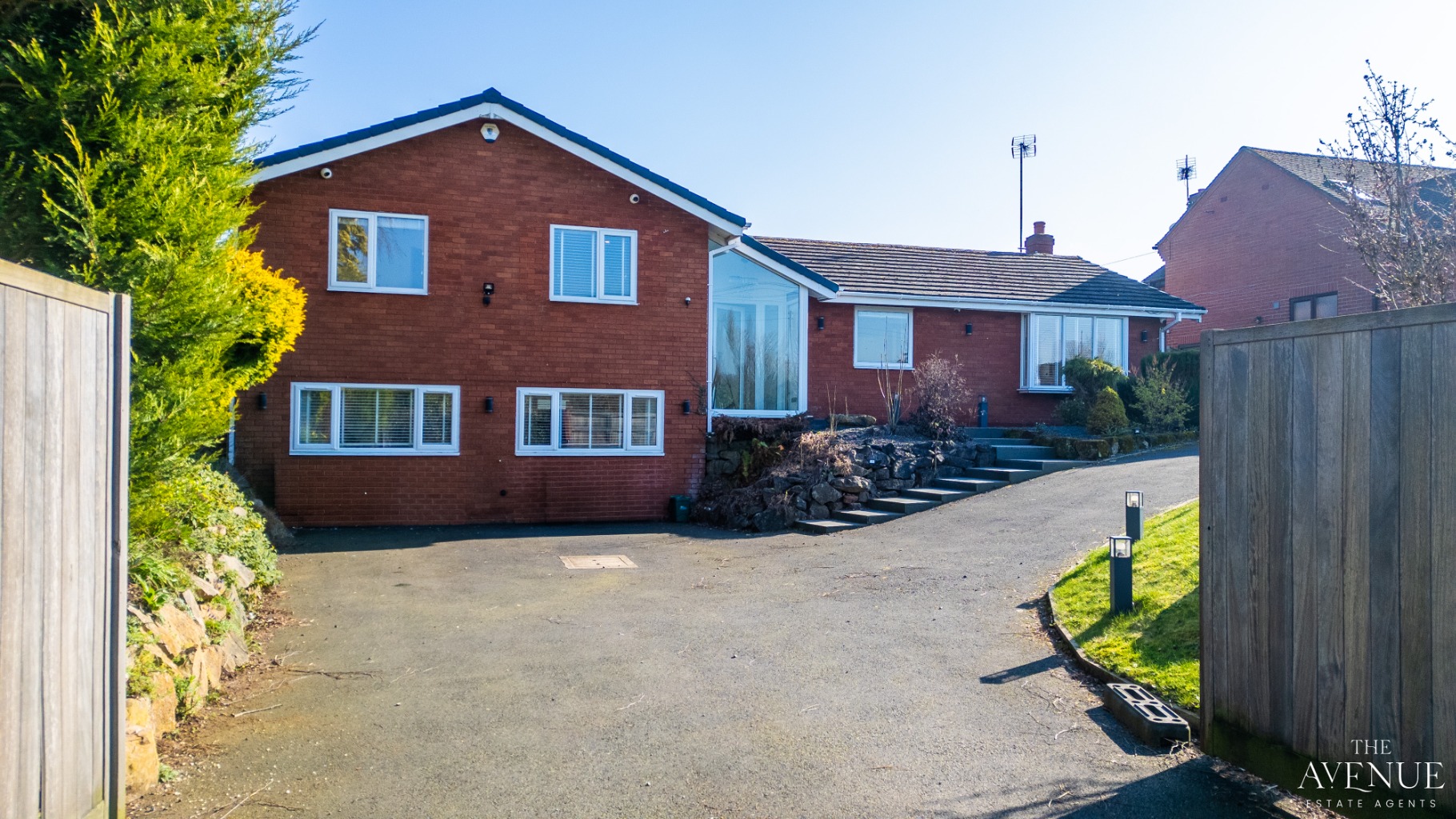 3 bed detached bungalow for sale in Silver Lane, Marchington, Uttoxeter, Staffordshire, ST14 - Property Image 35