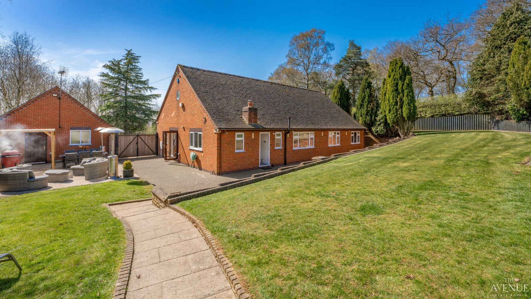 3 bed detached house for sale in Woodside Lodge, Ramshorn, Oakamoor, Staffordshire. 35
