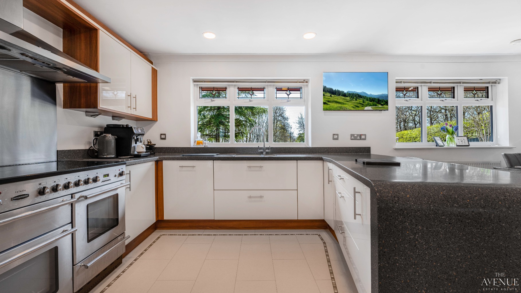 3 bed detached house for sale in Woodside Lodge, Ramshorn, Oakamoor, Staffordshire. - Property Image 4