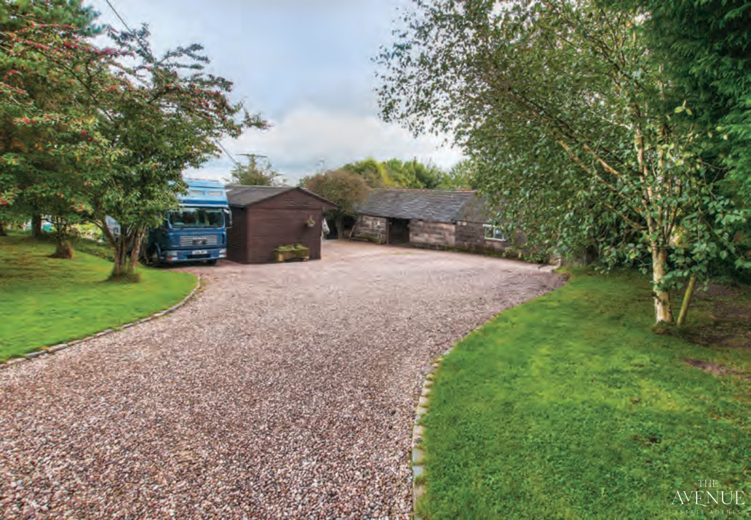 4 bed detached house for sale in The Cross, Equestrian, Hollington, Staffordshire - Property Image 18