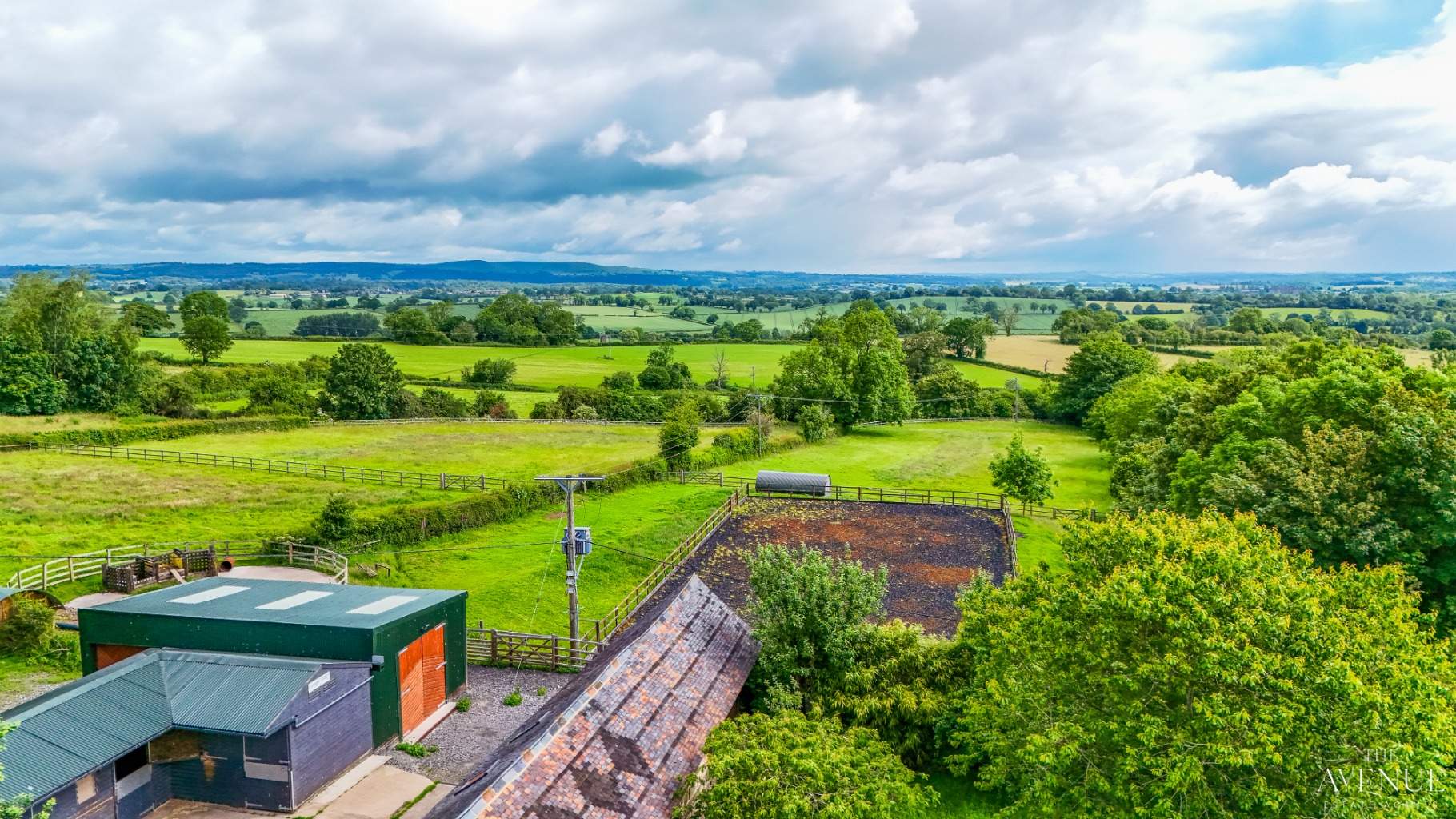 4 bed detached house for sale in The Cross, Equestrian, Hollington, Staffordshire - Property Image 21