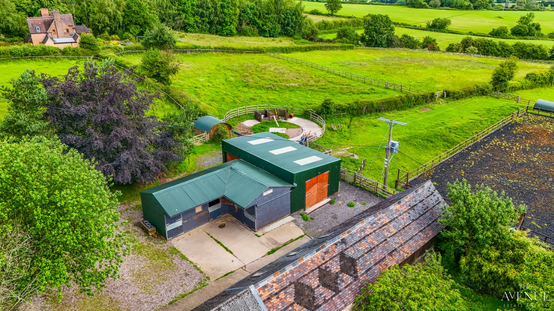 4 bed detached house for sale in The Cross, Equestrian, Hollington, Staffordshire - Property Image 22