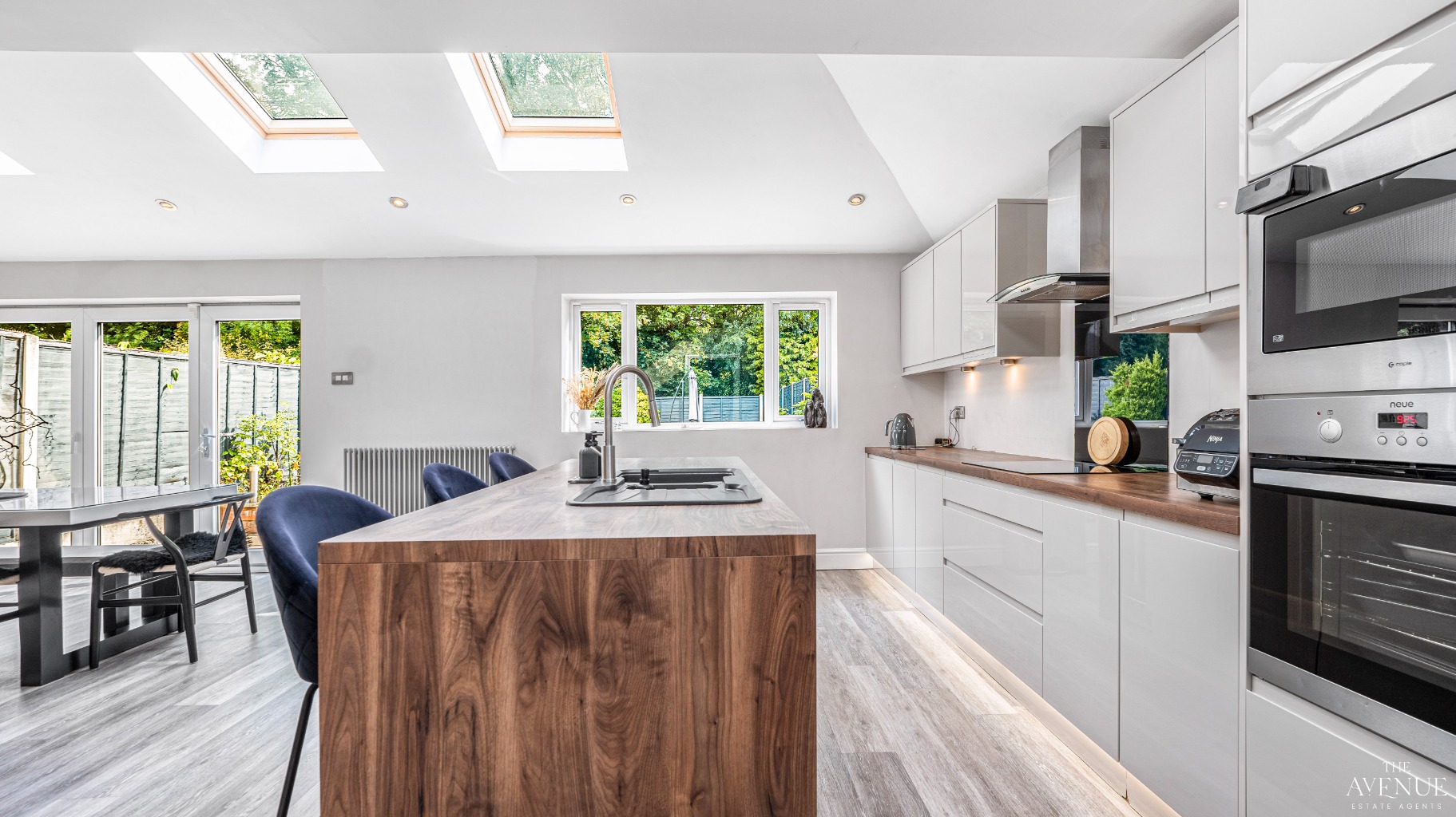 3 bed semi-detached house for sale in Sutton Coldfield, West Midlands, B76  - Property Image 6