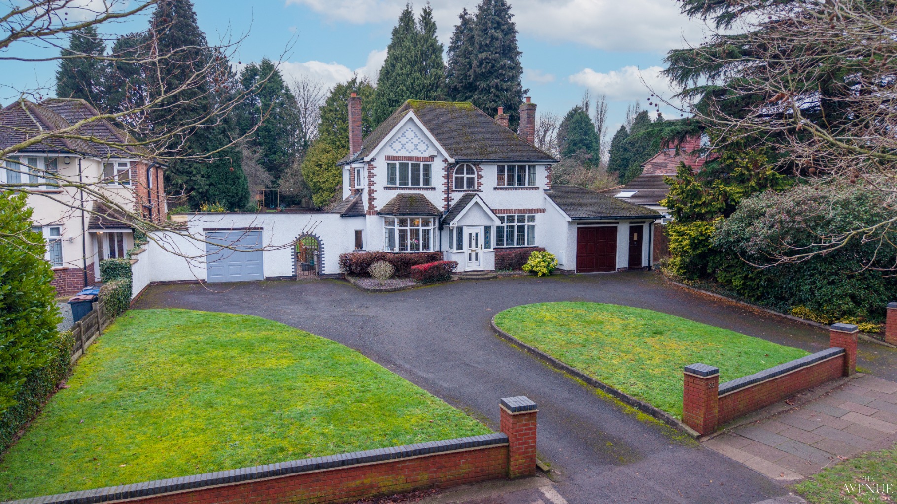 4 bed detached house for sale in Chester Road North, Sutton Coldfield - Property Image 1