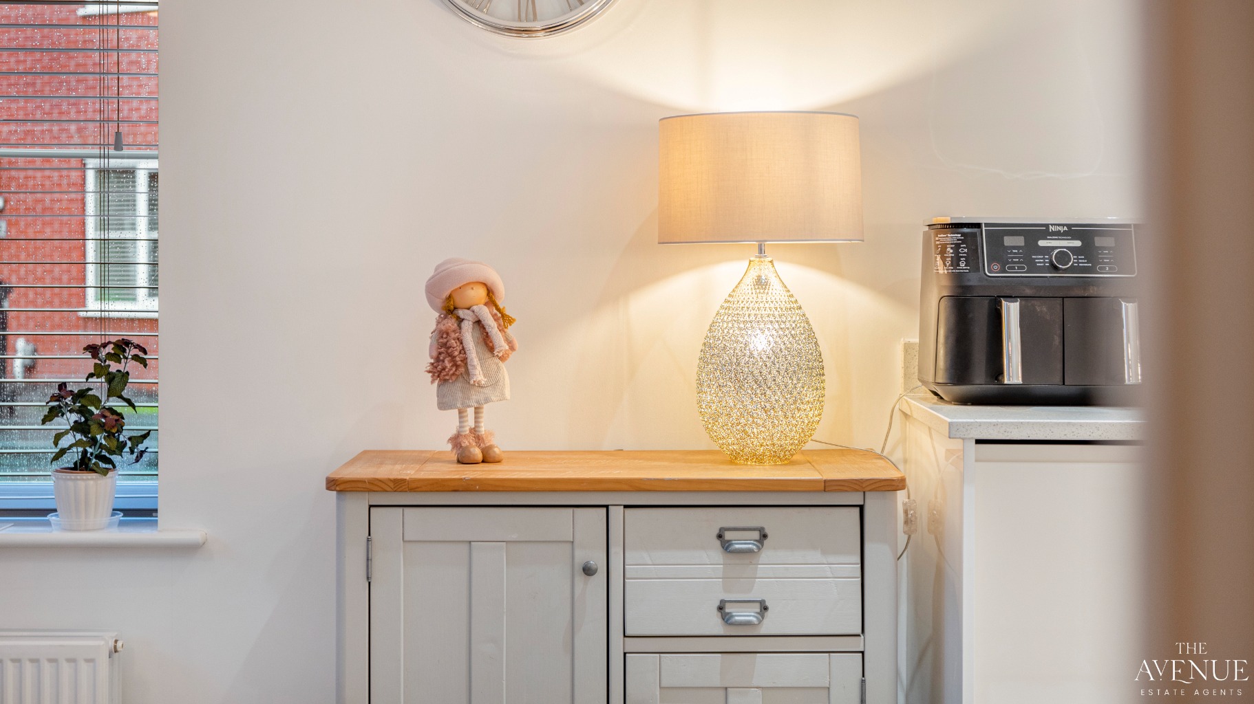 3 bed detached house for sale in Signal Hayes Road, Walmley  - Property Image 6