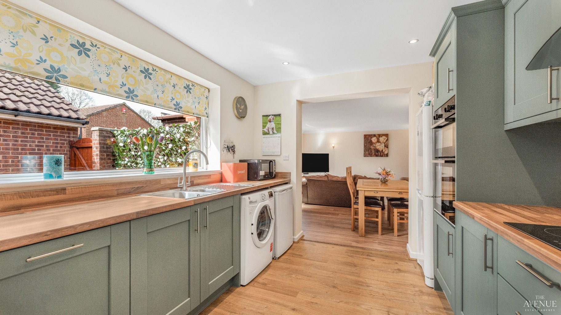 3 bed semi-detached bungalow for sale in Fledburgh Drive, Sutton Coldfield  - Property Image 3